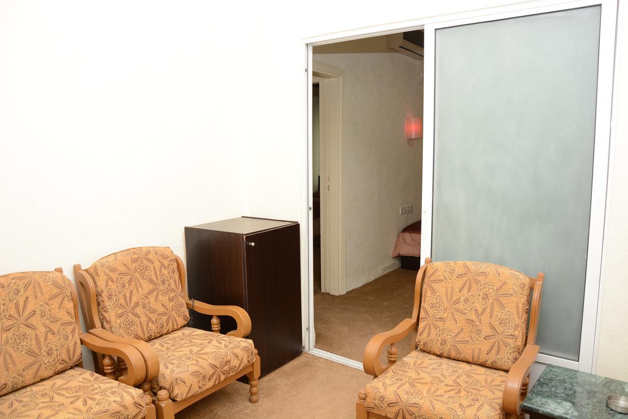 Teeba Palace Hotel Suites Аман Екстериор снимка